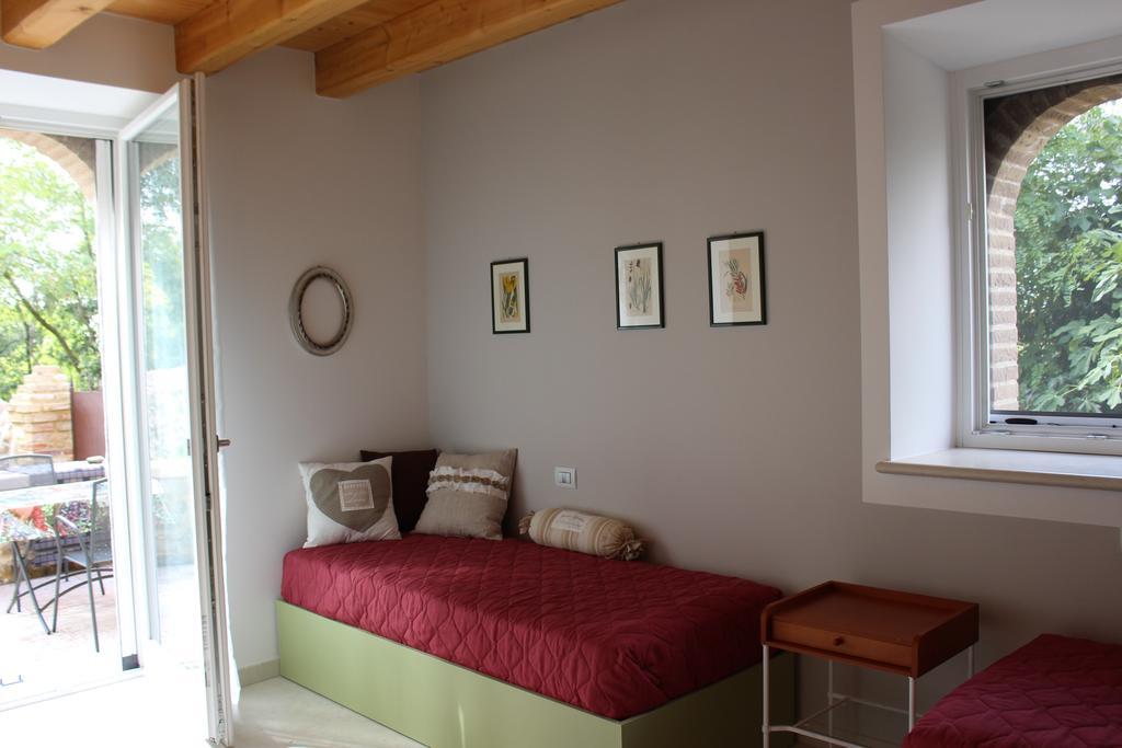 Giardino Degli Ulivi Apartment คาปริโน เวโรเนเซ ภายนอก รูปภาพ